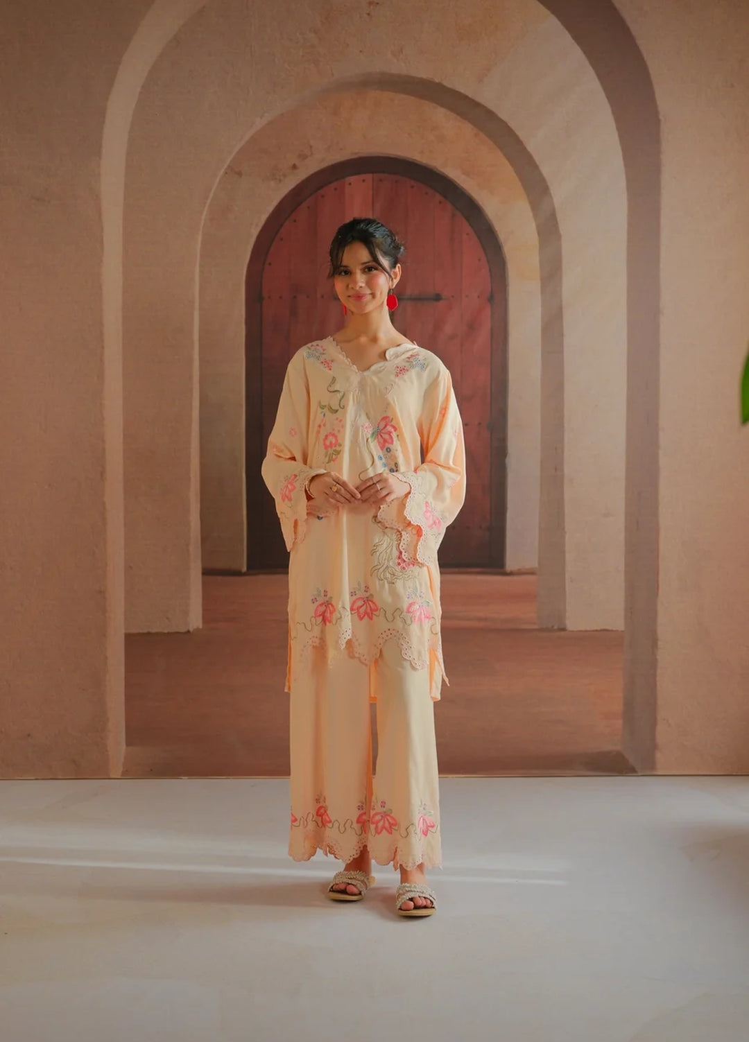 Dhaga Women RTW Embroidered Lawn 2 Piece Suit DHA-HEAT - Casual Collection