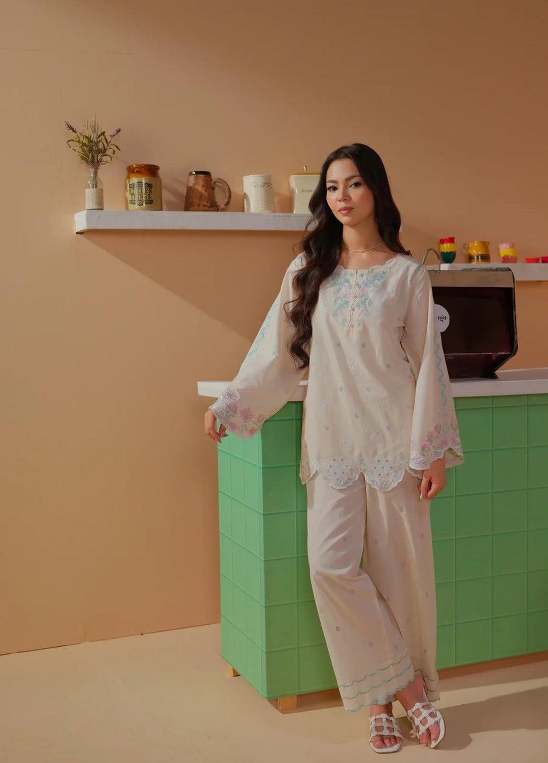 Dhaga Women RTW Embroidered Lawn 2 Piece Suit DHA-HK - Casual Collection