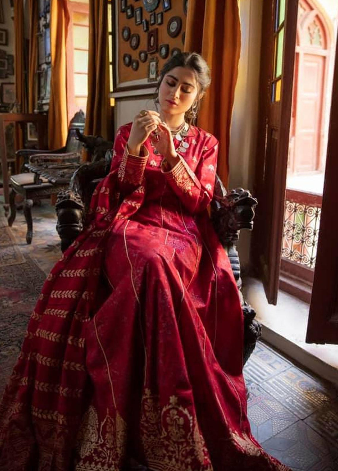 Garnet Clothing Screen Printed Lawn Stitched 2 Piece Suit DASTAK
