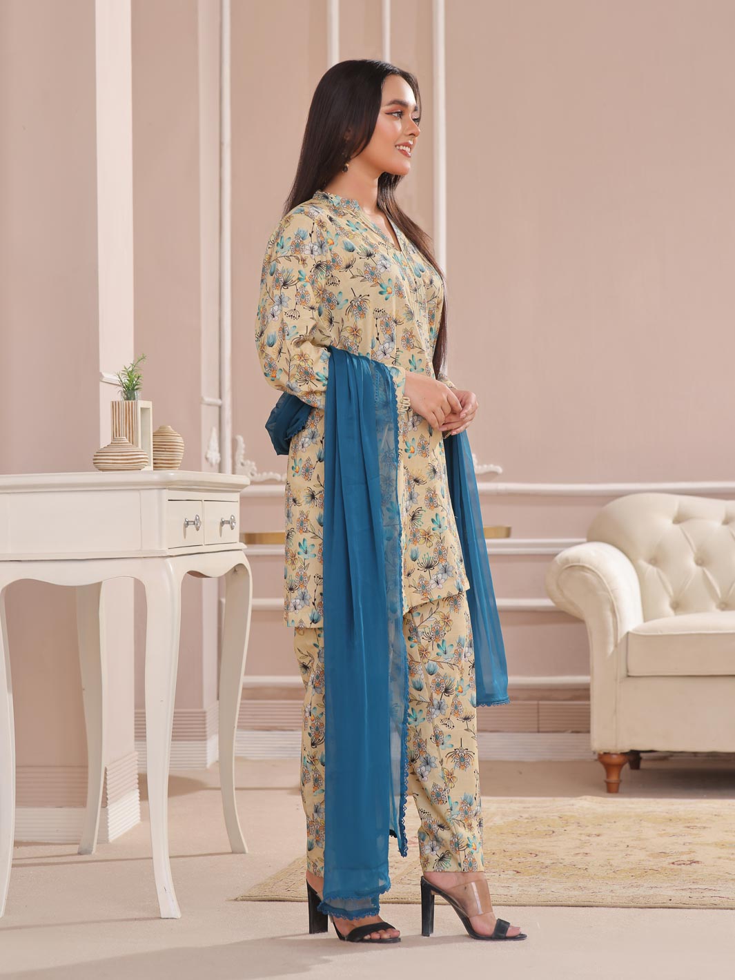 TNG Women Pret Khaddar 3 Piece Suit Shumaal - Winter Collection
