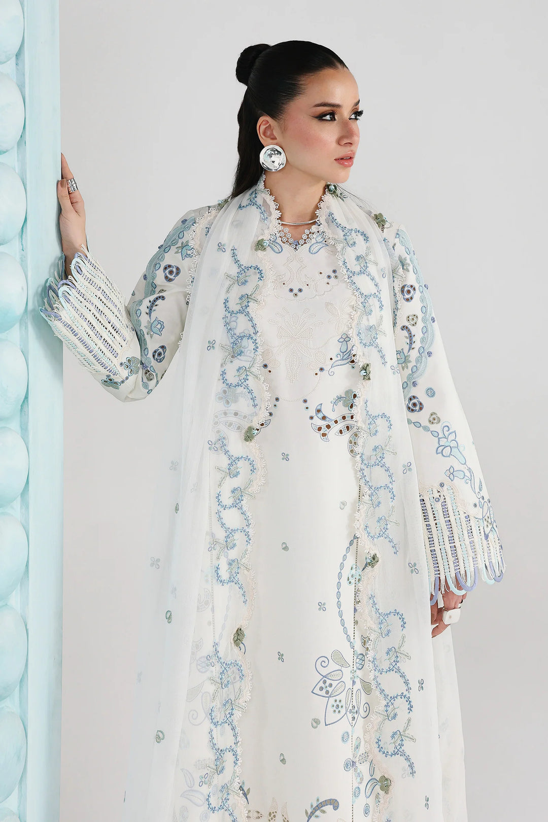 Qalamkar Unstitched Embroidered Lawn 3 Piece Suit QLK26ULF IRMIN QFL-3 - Festive Collection