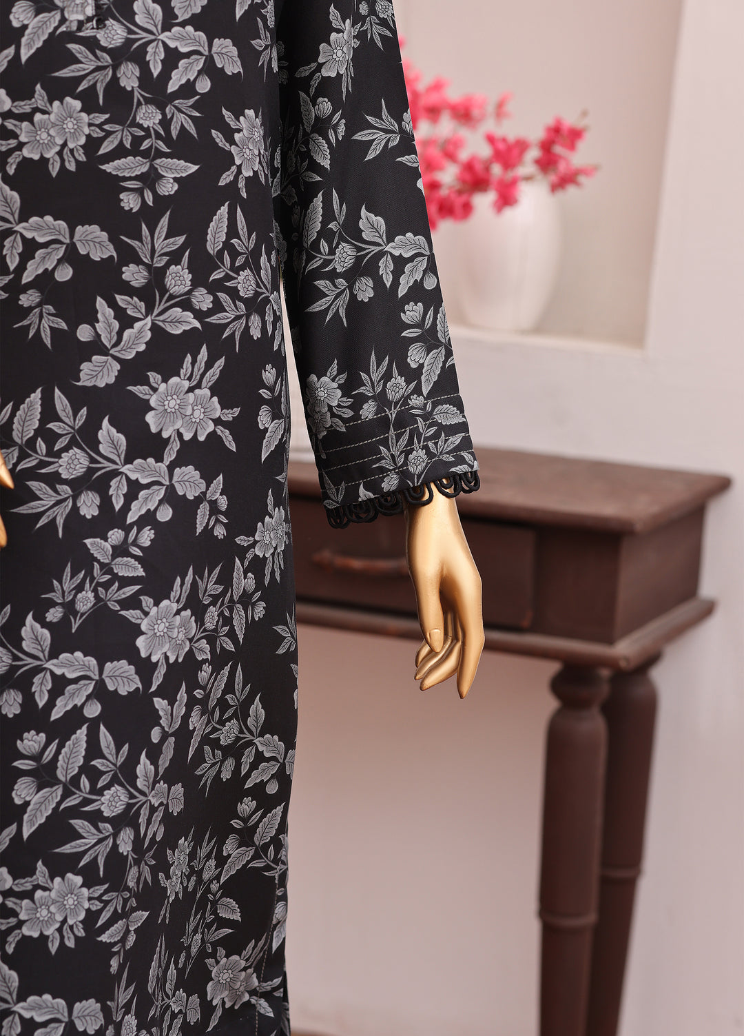 Hz Textiles Unstitched Printed Viscose Twill 3 Piece Suit HZ26UVT VT-5037 - Winter Collection