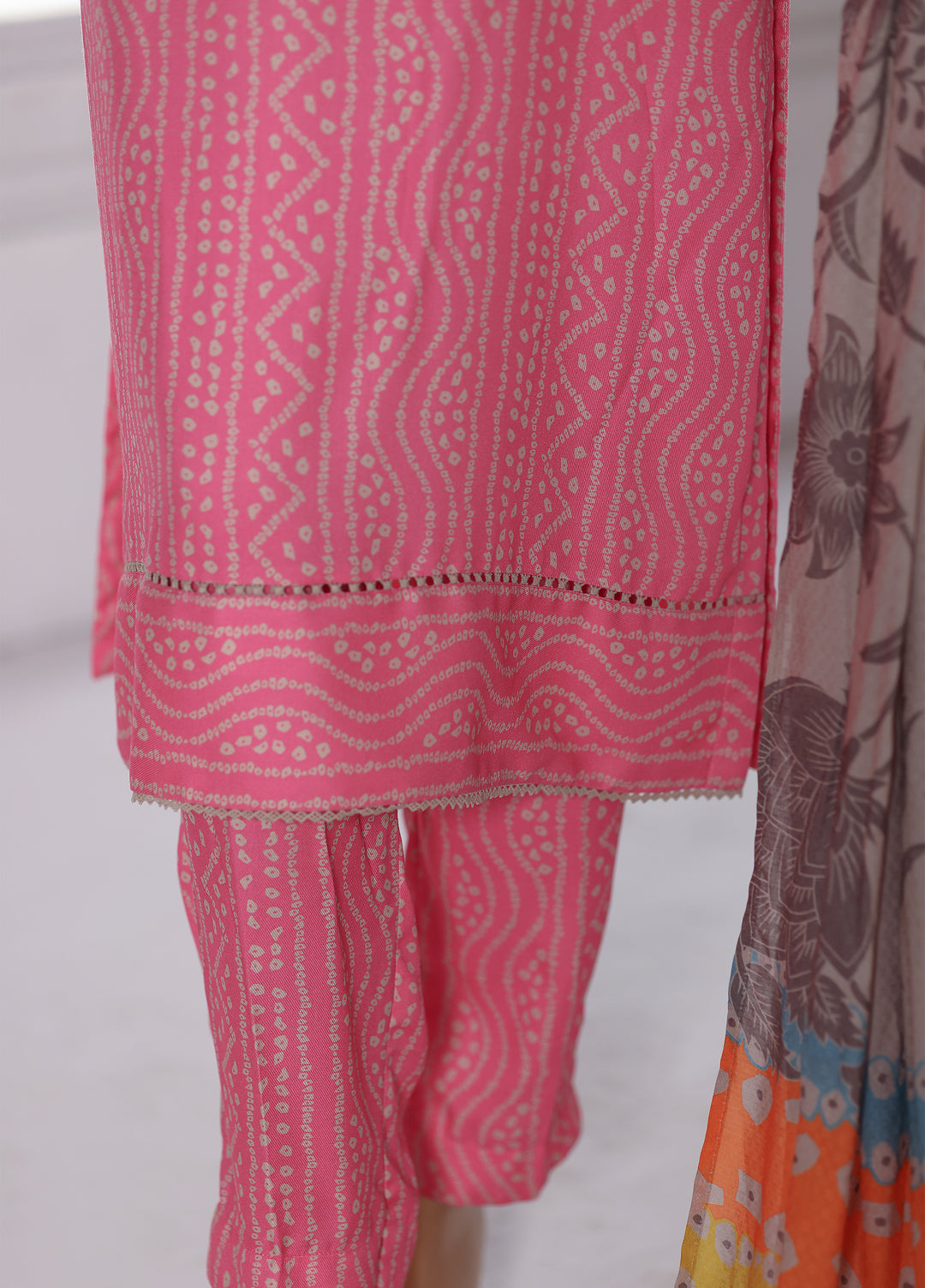 Hz Textiles Unstitched Printed Viscose Twill 3 Piece Suit HZ26UVT VT-5040 - Winter Collection
