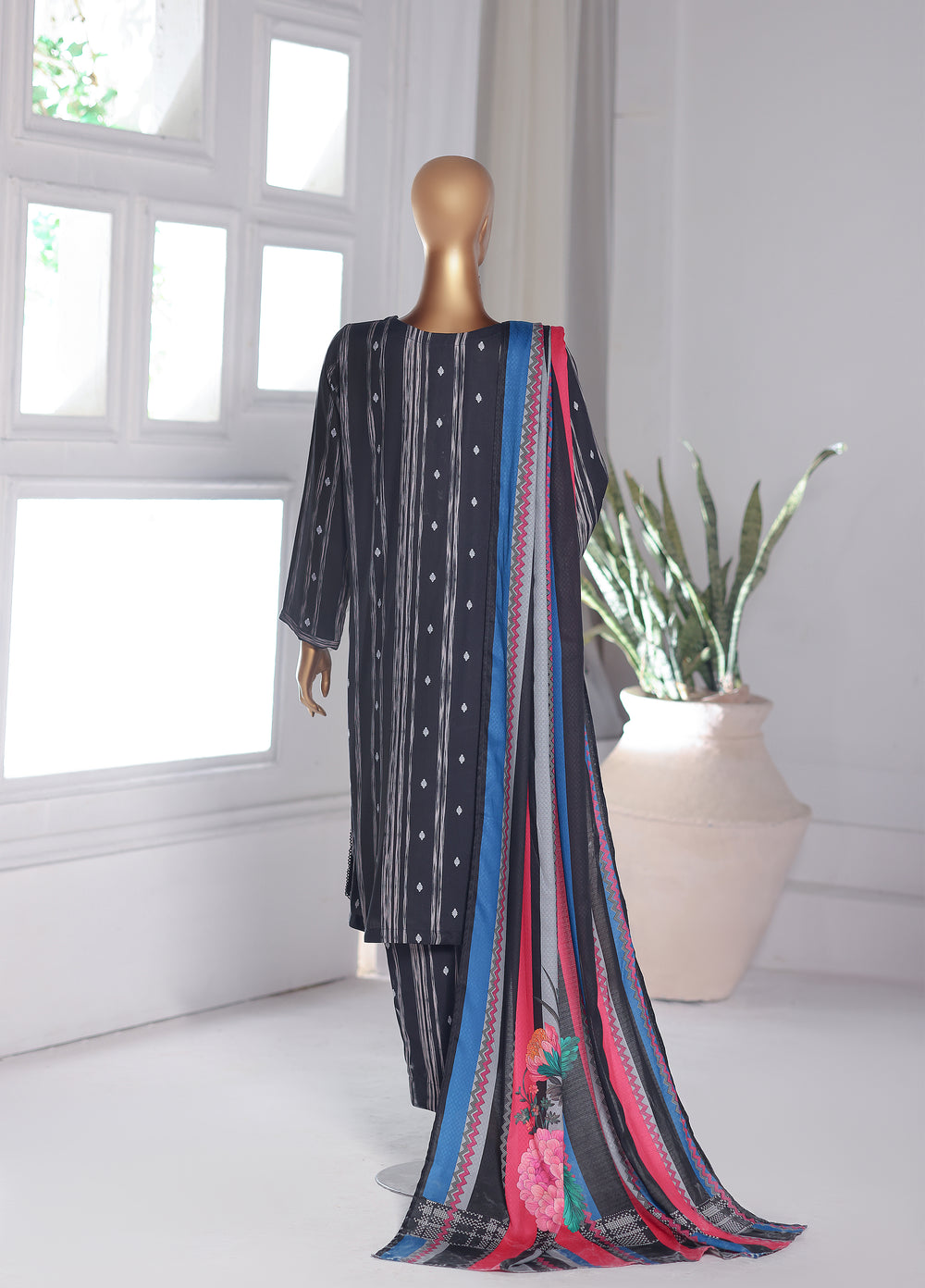 Hz Textiles Unstitched Printed Viscose Twill 3 Piece Suit HZ26UVT VT-5045 - Winter Collection