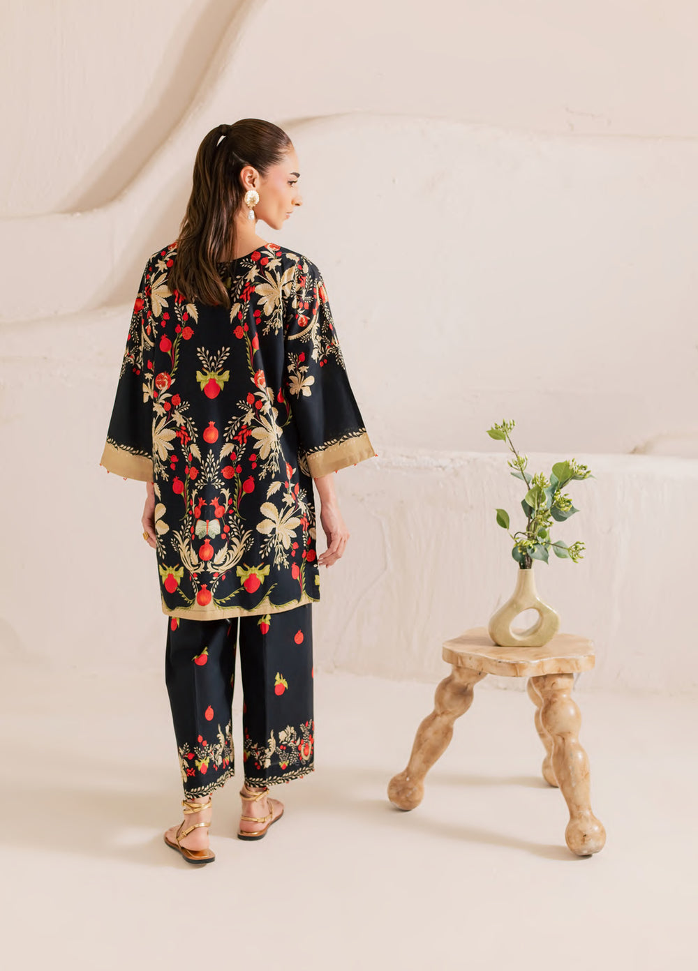 Day Dream by Rashid Textiles RTW Printed Lawn 2 Piece Suit AFTER DARK D-12 - Casual Collection
