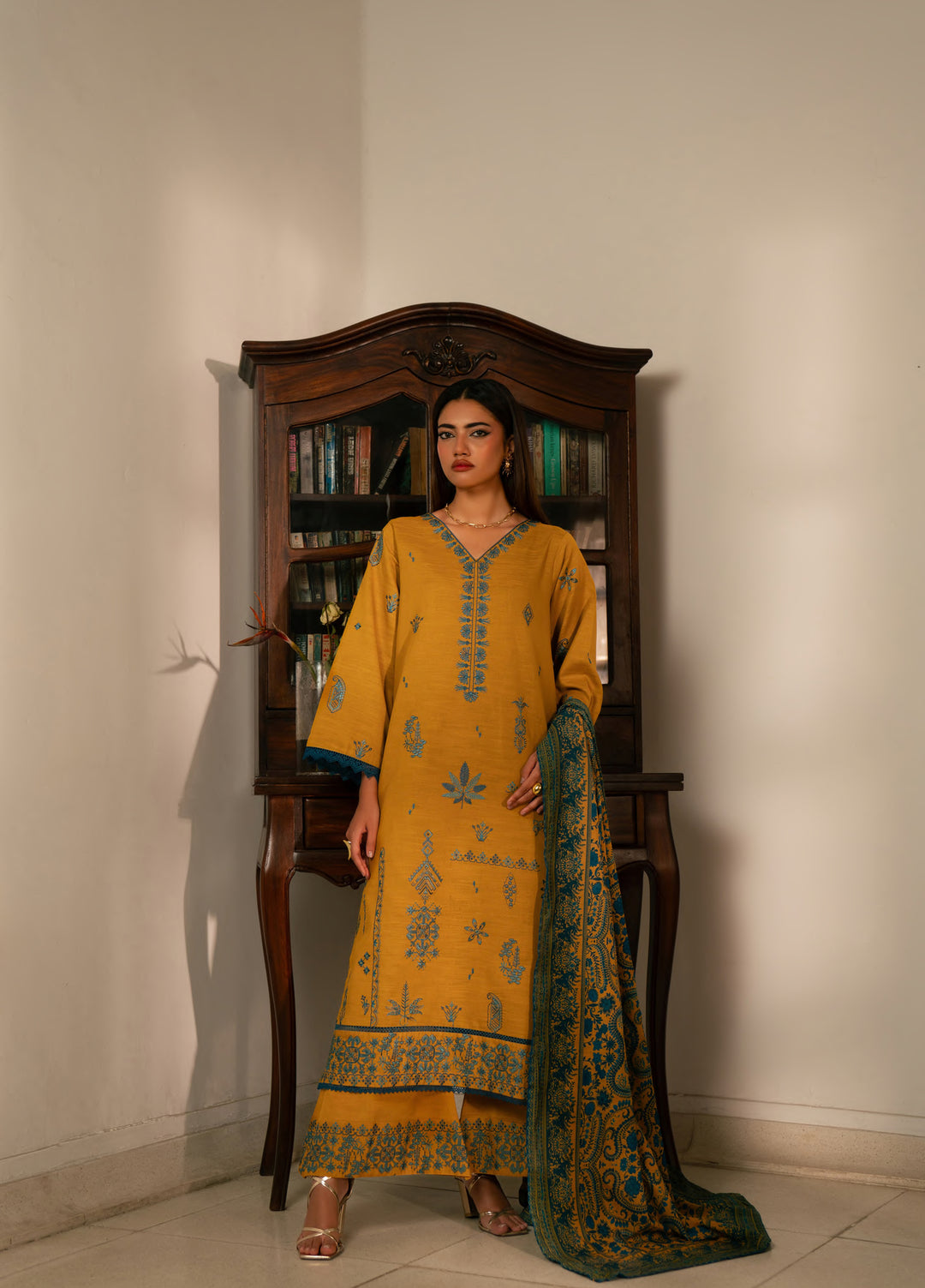 Manzil by Rashid Textiles Unstitched Embroidered Khaddar 3 Piece Suit RT26UKM D-1033 - Winter Collection