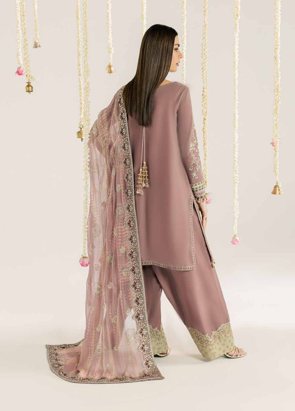 Maya by Nureh Unstitched Embroidered Velvet 3 Piece Suit NU26UMV NW-135 - Wedding Collection