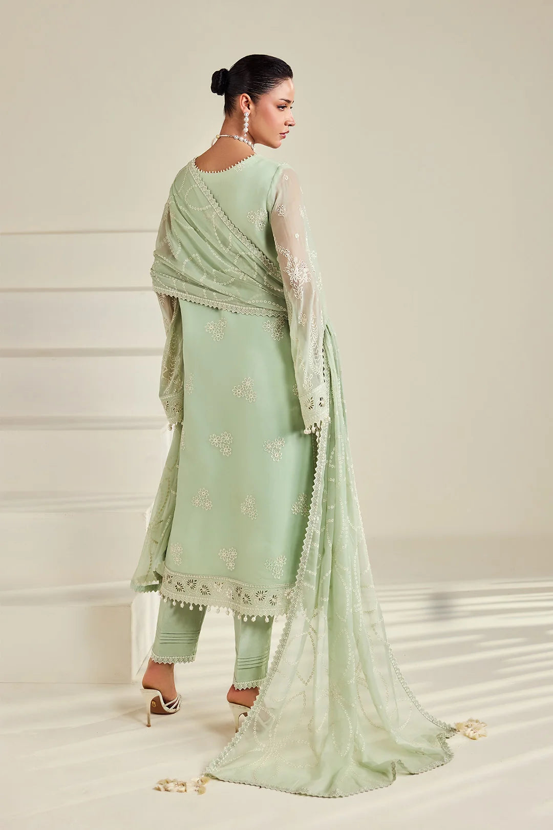 Dhaagay by Alizeh Fashion Unstitched Embroidered Chiffon 3 Piece Suit AF26UCD AF-DHG-5055 Meerak - Festive Collection