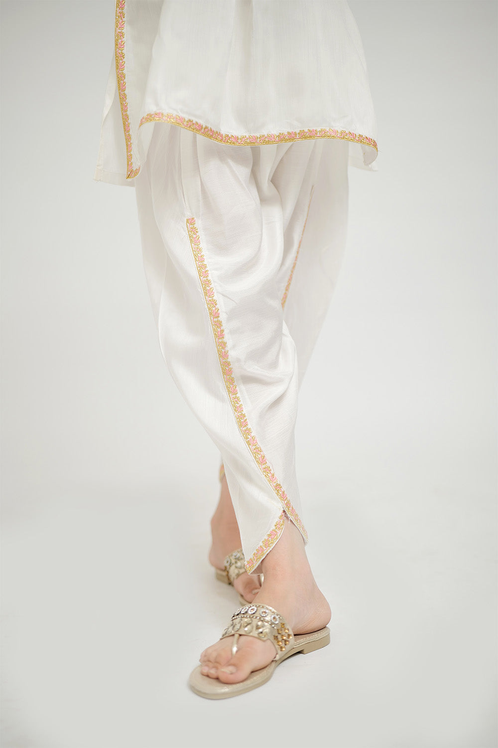 Senorita Kids RTW White and Gold Formal 3 Piece Suit Grip Viscose KDD-02646 - Winter Collection