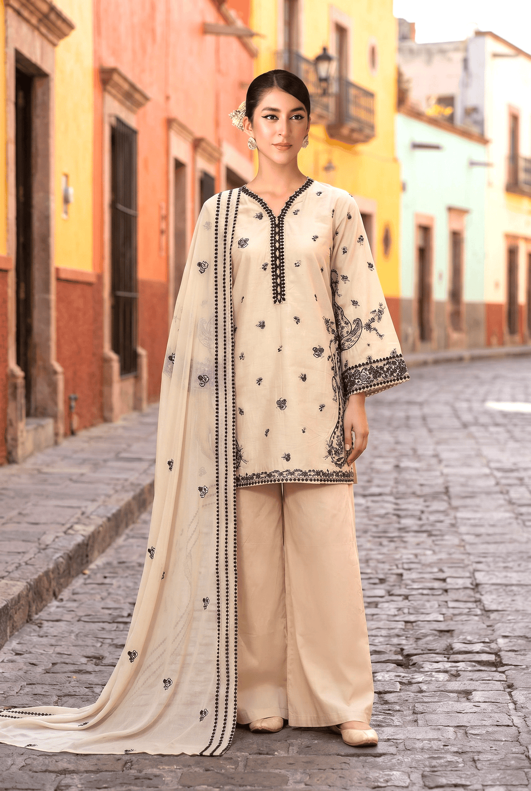 Celestia Luxe by Maherposh RTW Chikankari Lawn 3 Piece Suit Ivory Noir SS-207 Casual Collection