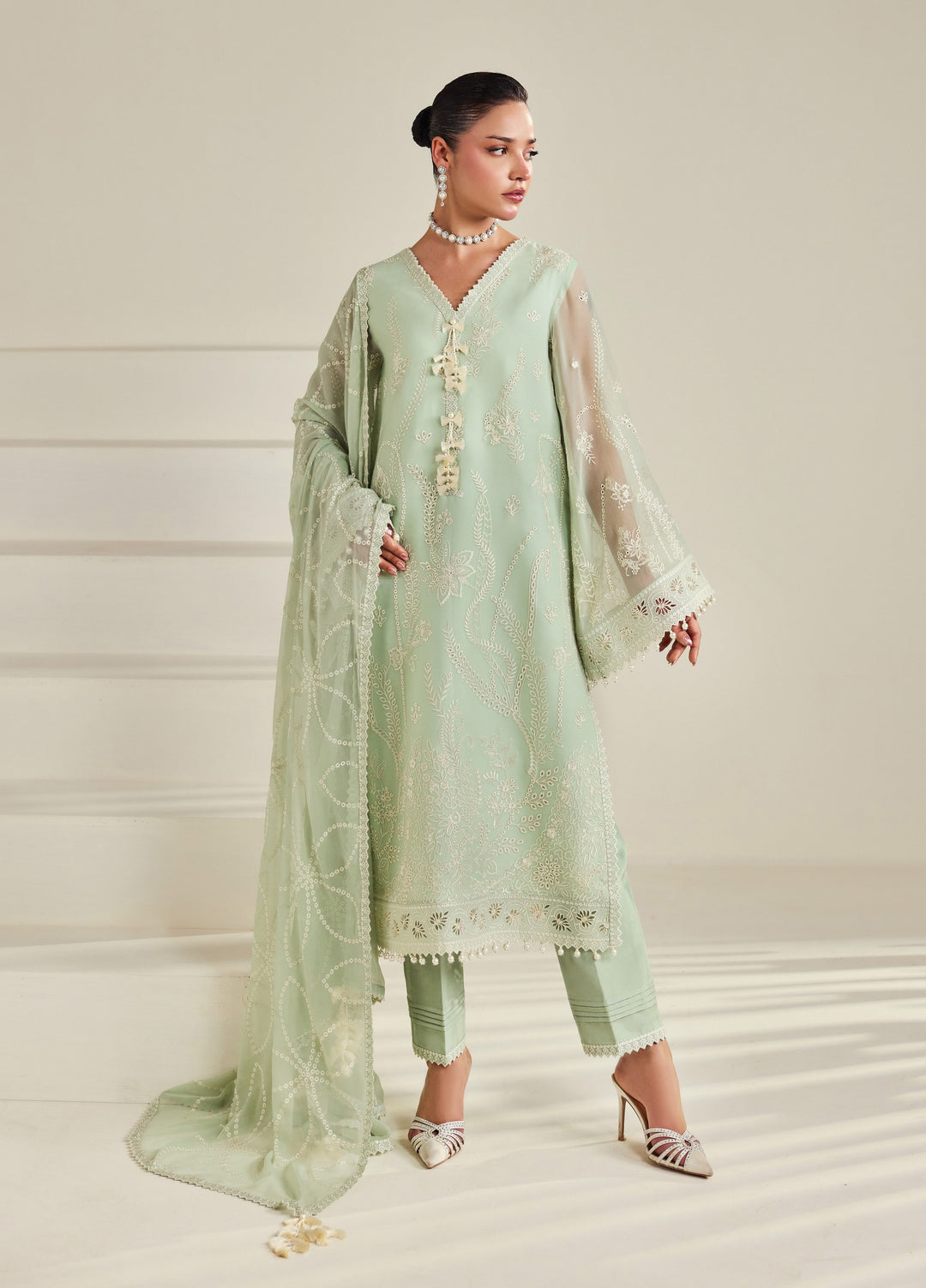 Dhaagay by Alizeh Fashion Unstitched Embroidered Chiffon 3 Piece Suit AF26UCD AF-DHG-5055 Meerak - Festive Collection