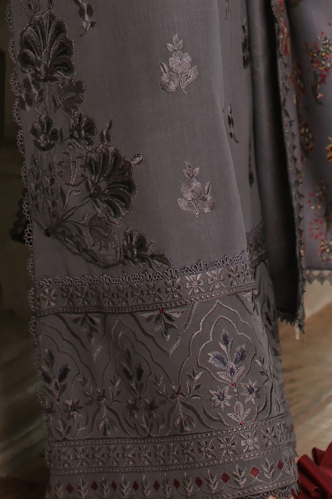 Noor by Saadia Asad Unstitched Embroidered Linen 3 Piece Suit SA26UNL D4 A - Winter Collection