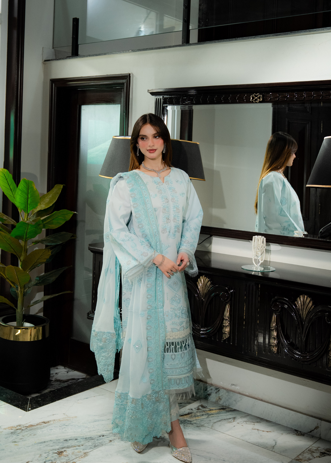 Aria By Meerak RTW Embroidered Lawn 3 Piece Suit Evren Festive Collection