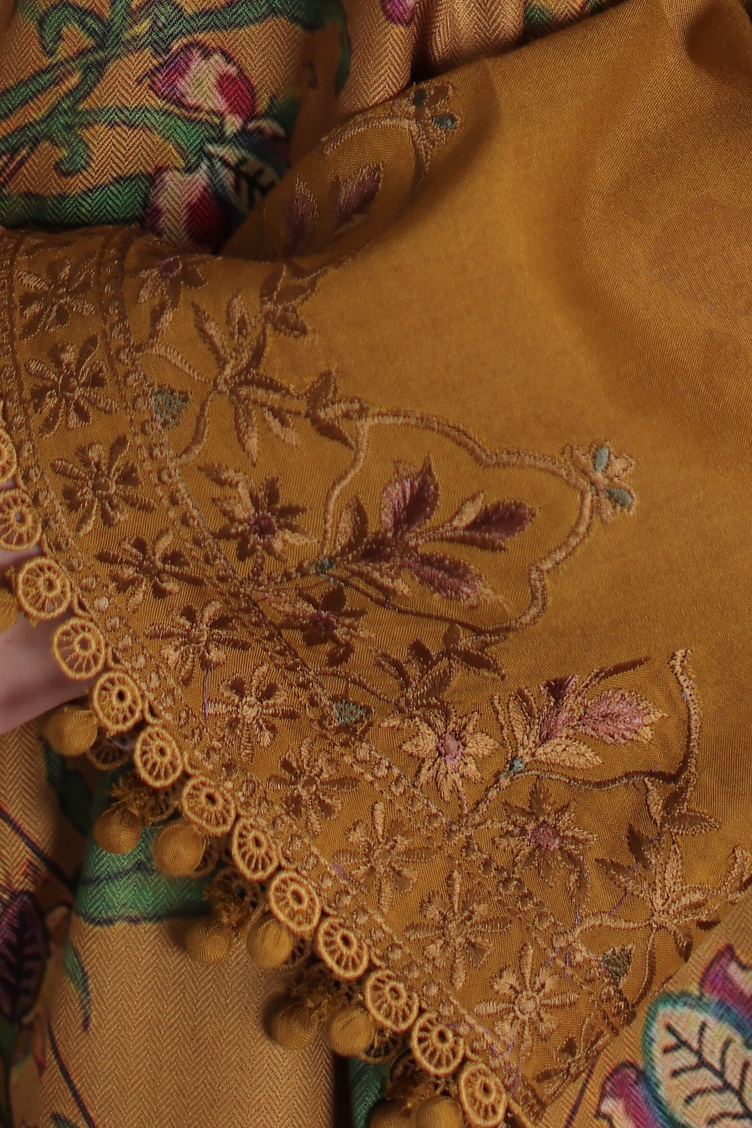 Noor by Saadia Asad Unstitched Embroidered Linen 3 Piece Suit SA26UNL D4 B - Winter Collection