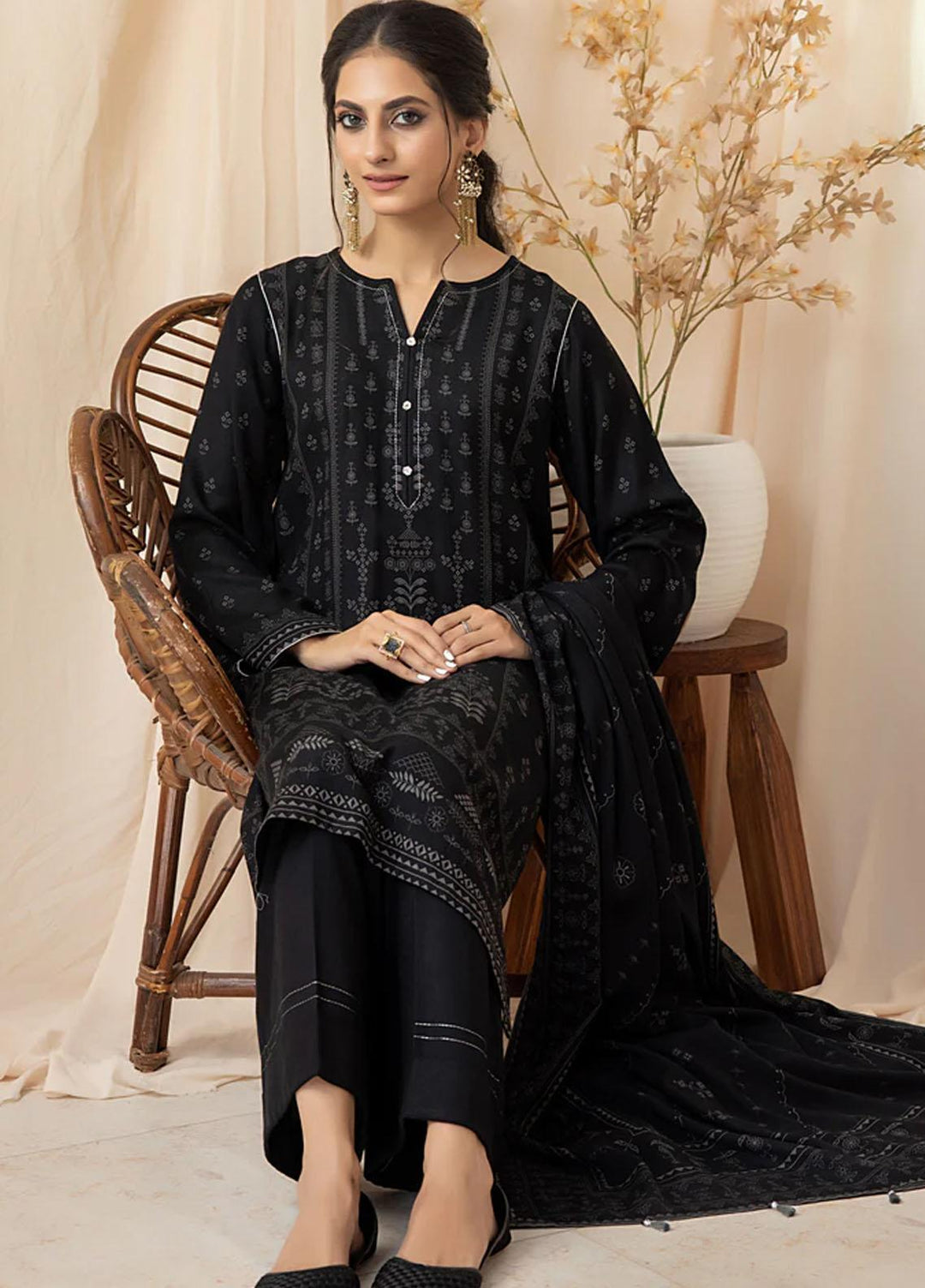 Lakhany Printed Cashmere Wool Suits Unstitched 3 Piece LSM22CV CVC-1003-C - Winter Collection