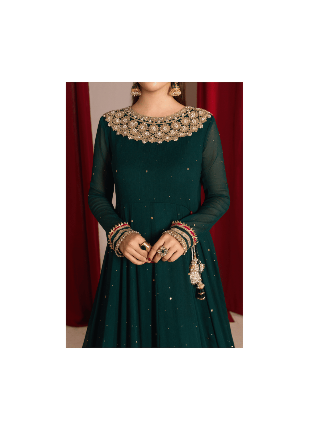 Zaaviay Green Grace Embroidered Chiffon Suit Pret 3 Piece Festive Collection