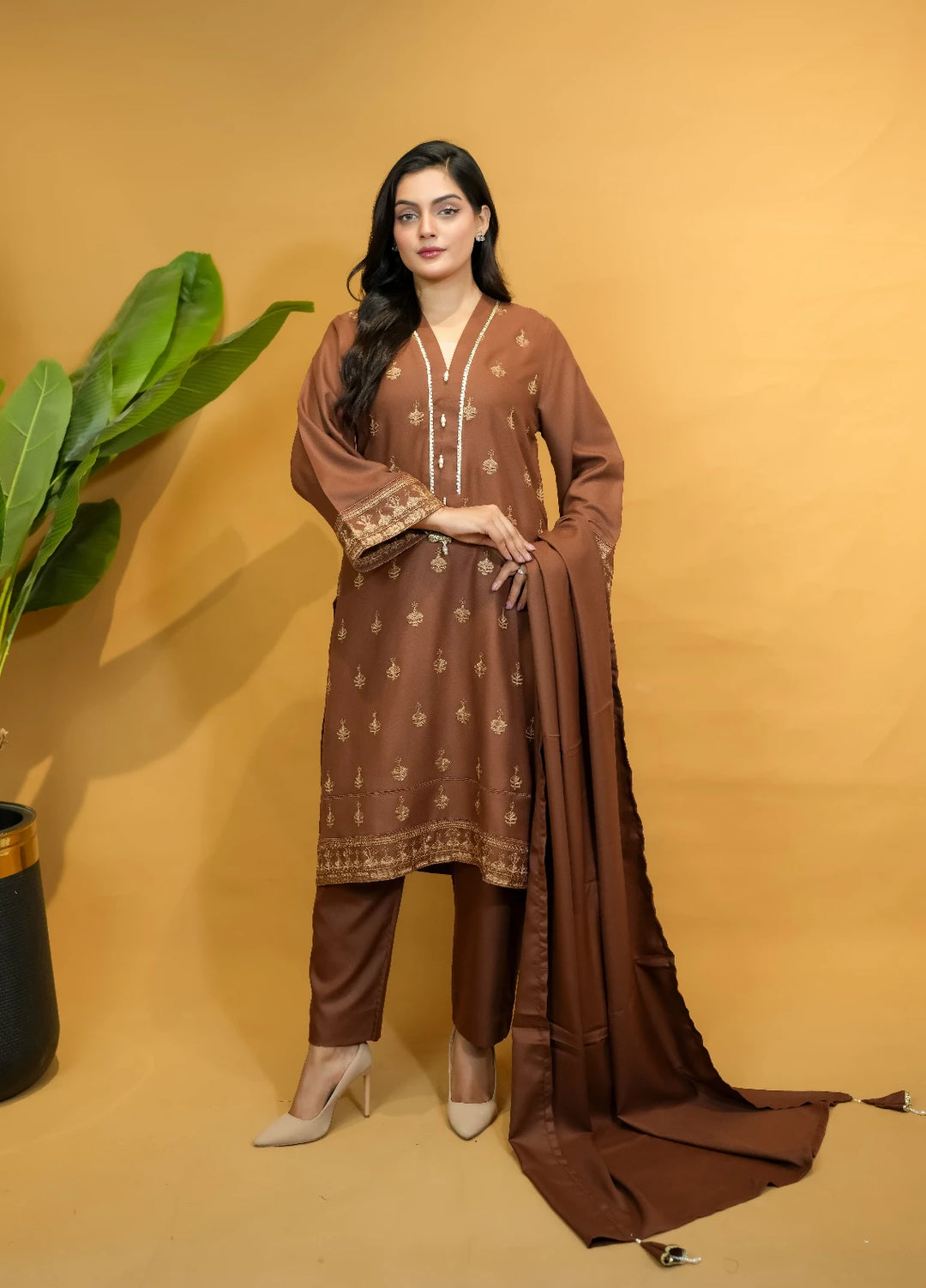 Pret Bee Women Dhanak Embroidered Suits 3 Piece Brown Dhanak - Winter Collection