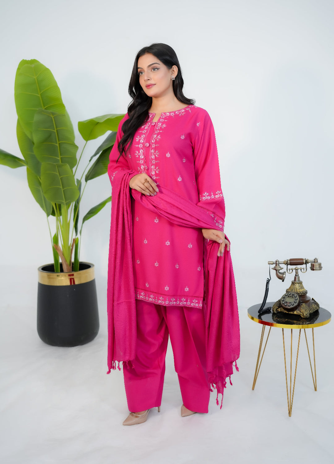 Pret Bee Women Dhanak Embroidered Suits 3 Piece Pink Dhanak - Winter Collection