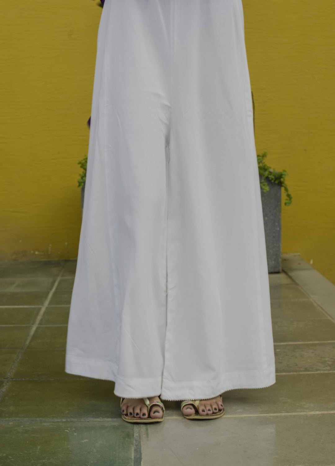 Breezy Basics by Deck Up Women Bottoms 1 Piece Classic Flared Ijaar - White - Casual Collection