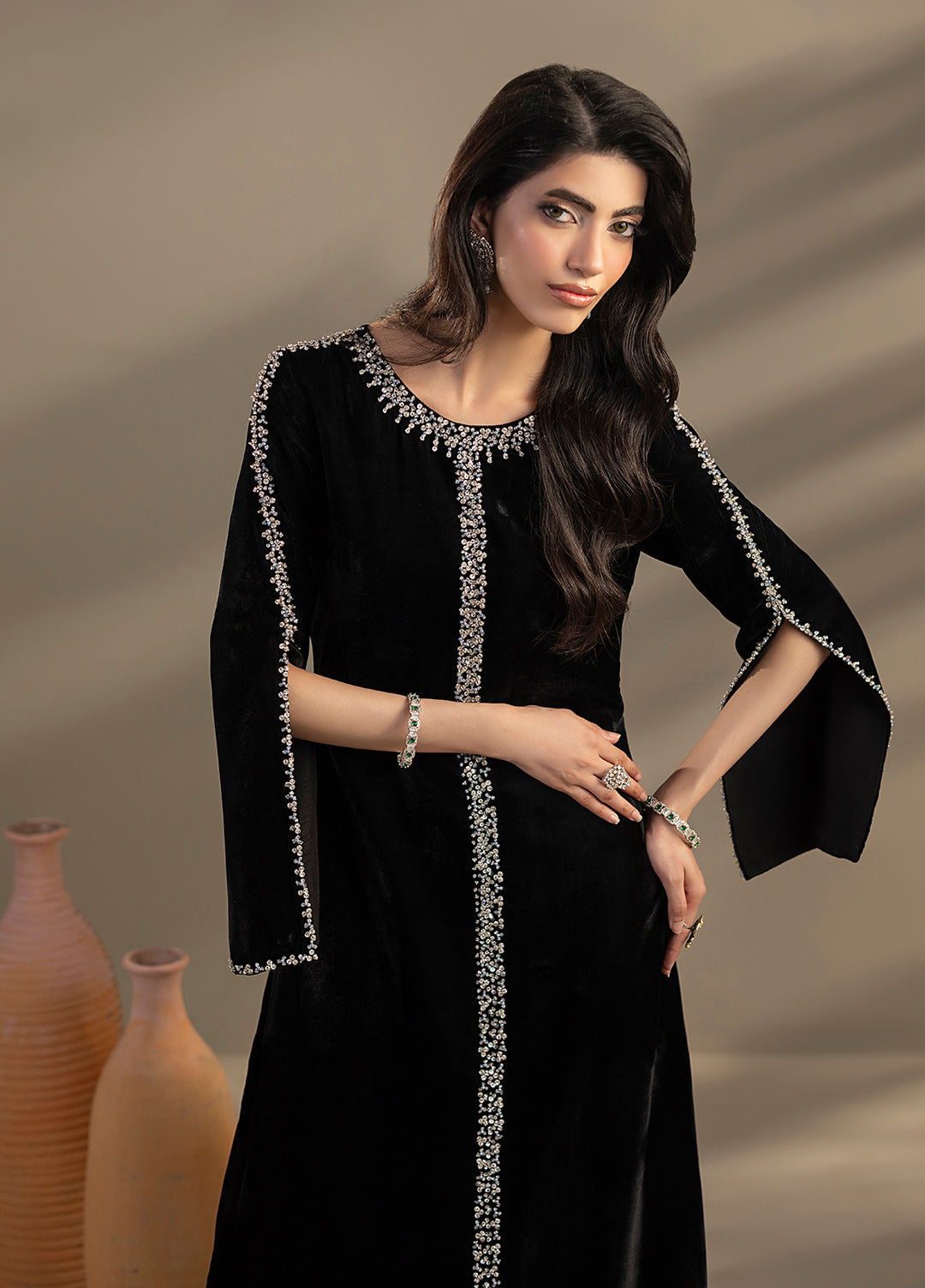 Noir by Mavie Pret Luxury Velvet Eclipse - Festive Collection