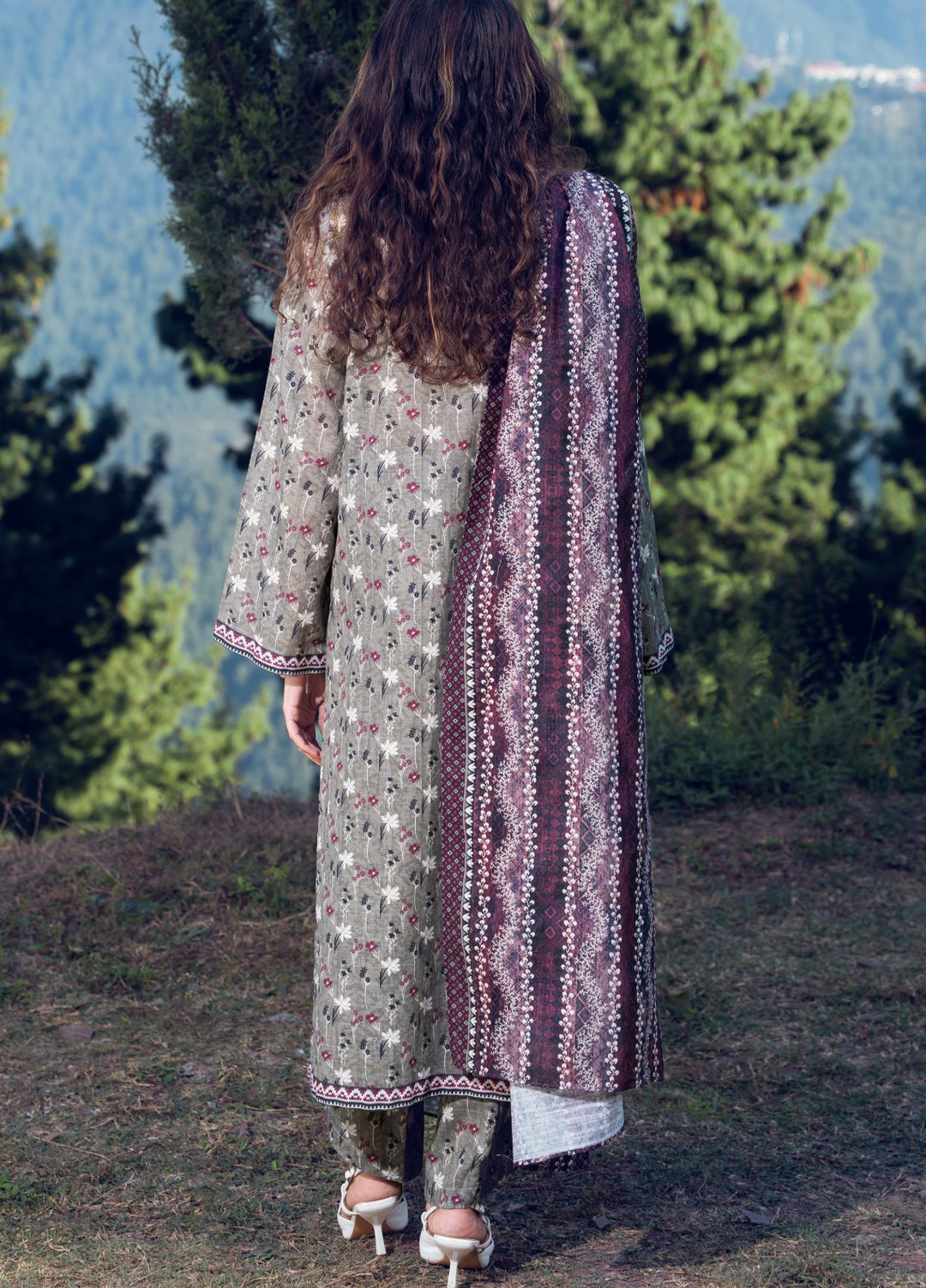 ASHY - Printed Unstitched Khaddar Suit (3 Piece) 3126