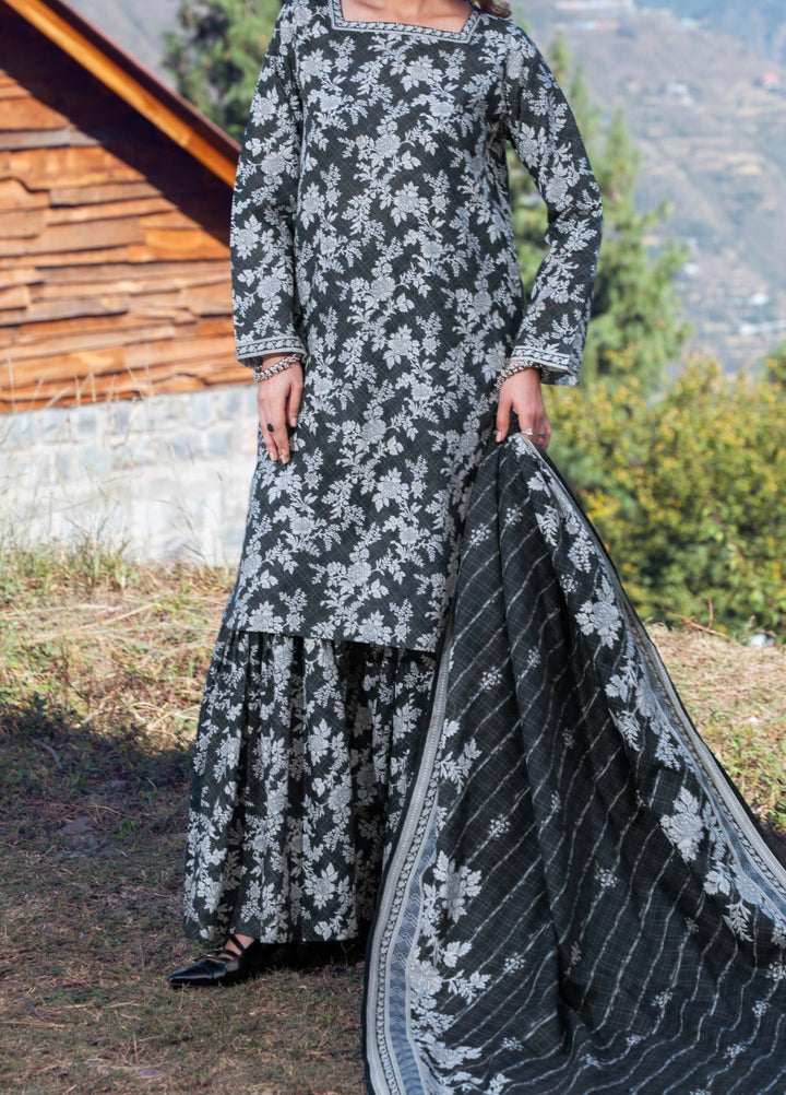 SABLE - Printed Unstitched Khaddar Suit (3 Piece) 3141