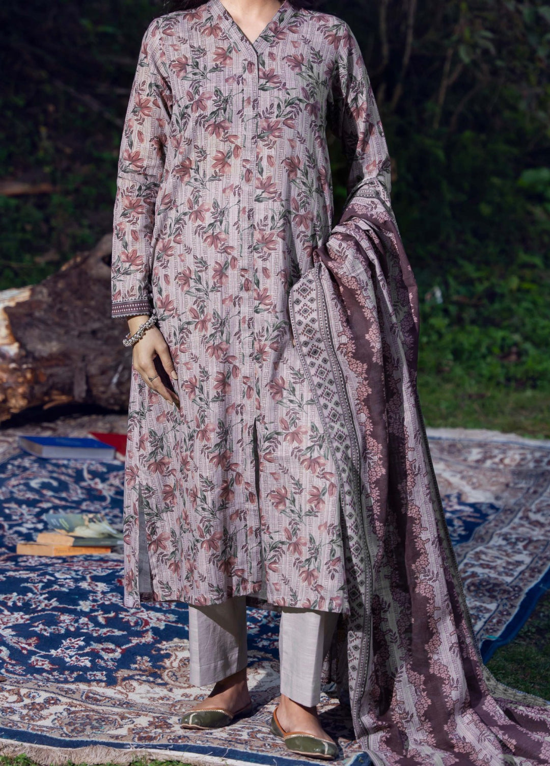 SIERRA - Printed Unstitched Khaddar Suit (3 Piece) 3164