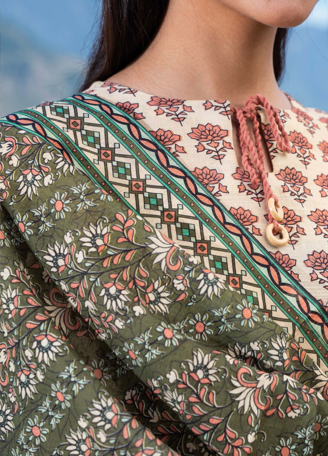 GINGER - Printed Unstitched Khaddar Suit (3 Piece) 3169