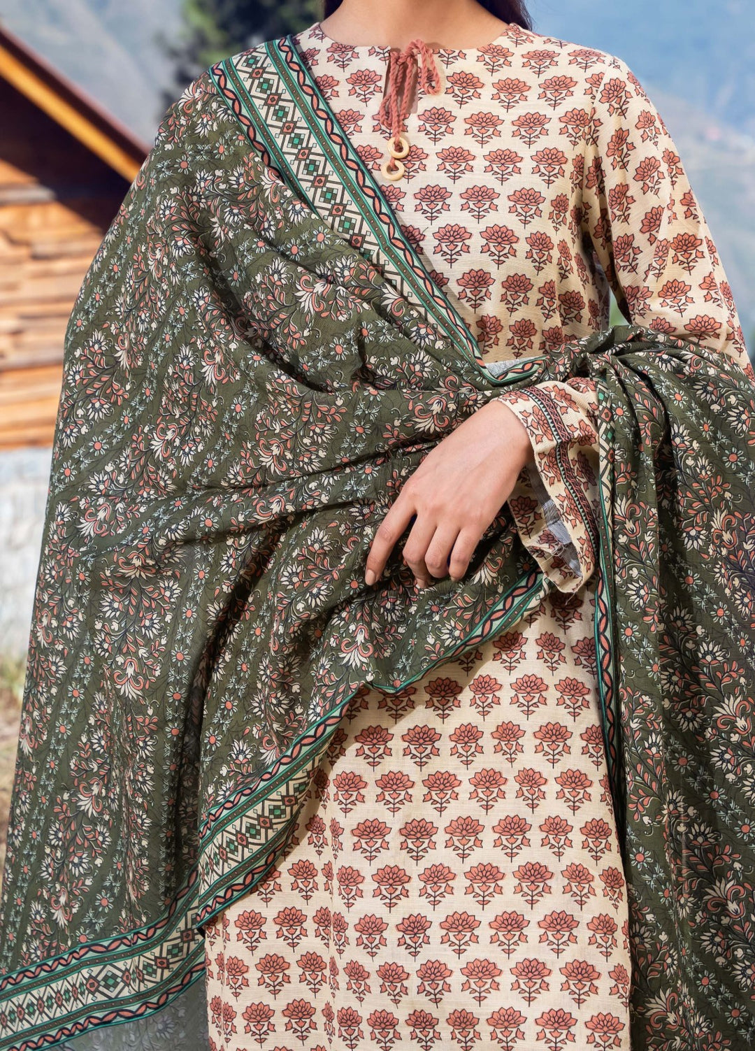 GINGER - Printed Unstitched Khaddar Suit (3 Piece) 3169