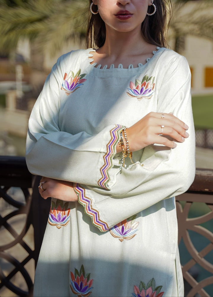 Ombrella Women Pret Embroidered 2 Piece Lotus - Winter Collection