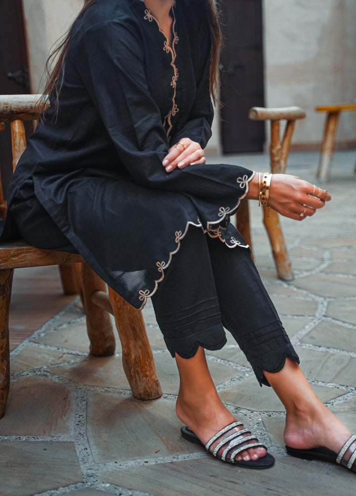 Ombrella Women Pret Embroidered 2 Piece Ethereal In Black - Winter Collection