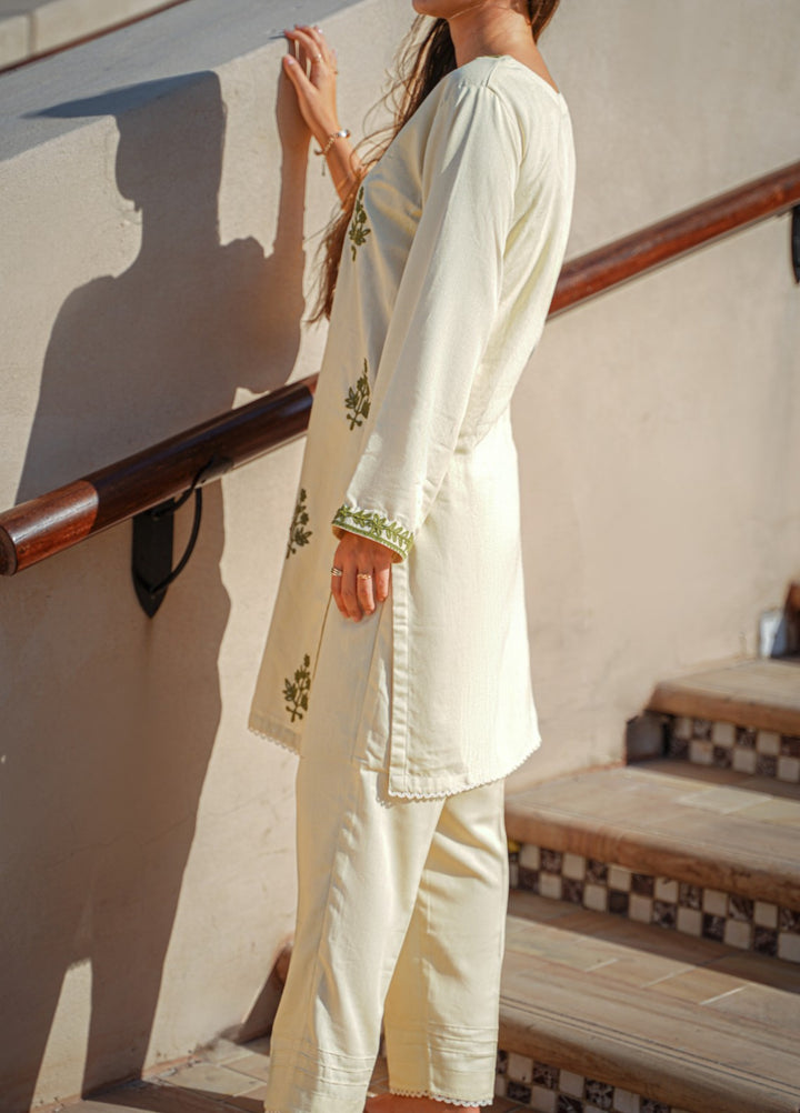 Ombrella Women Pret Embroidered 2 Piece Allure - Winter Collection