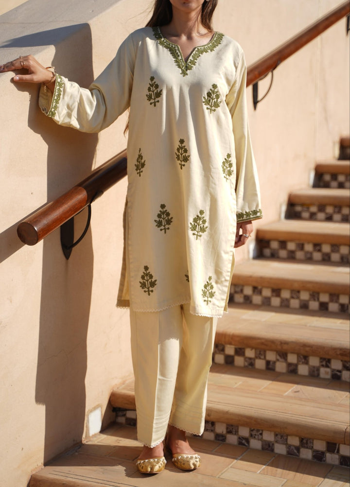 Ombrella Women Pret Embroidered 2 Piece Allure - Winter Collection