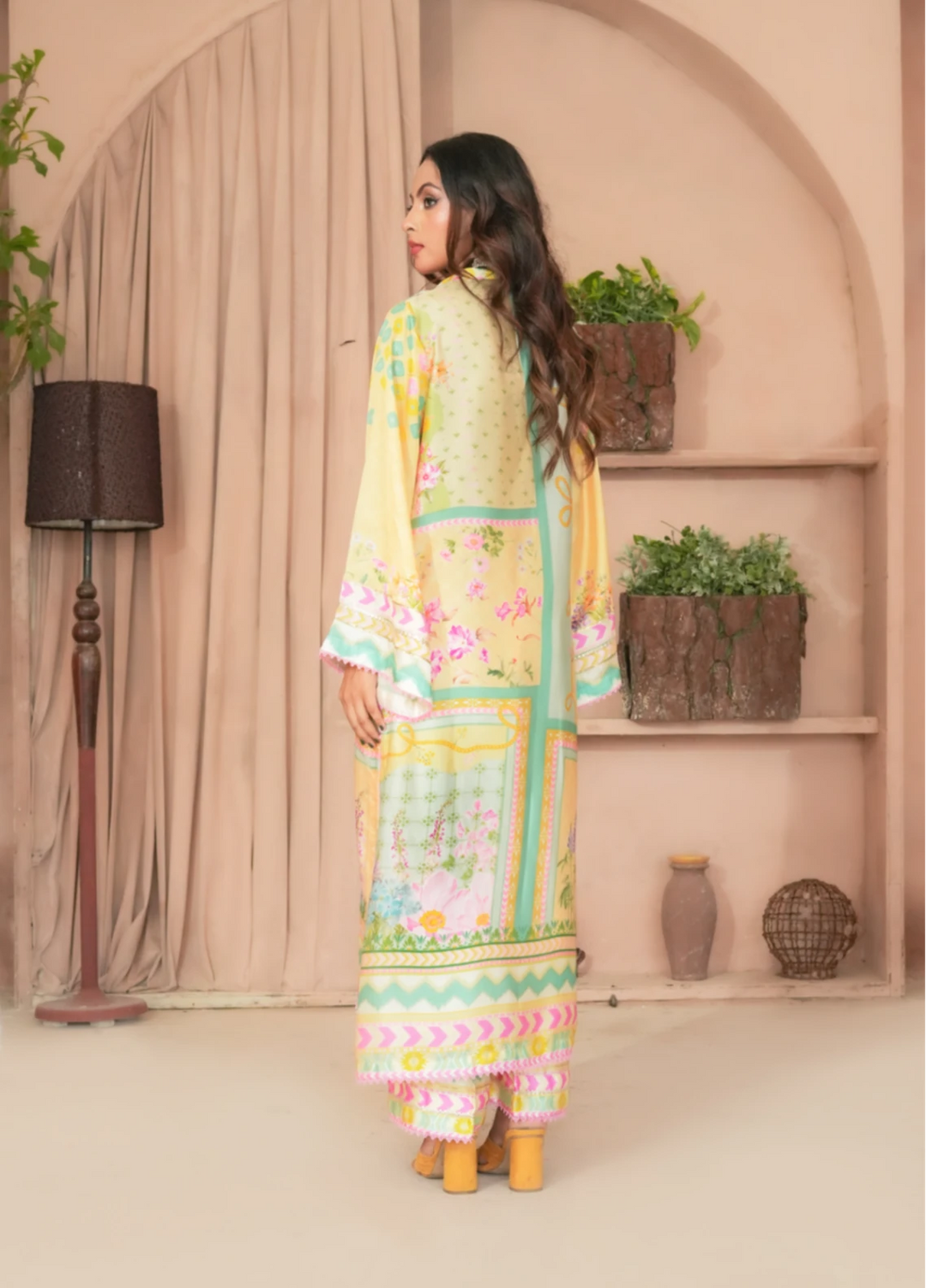 Limon Aura - Embrioded Malai Silk 2pc suit
