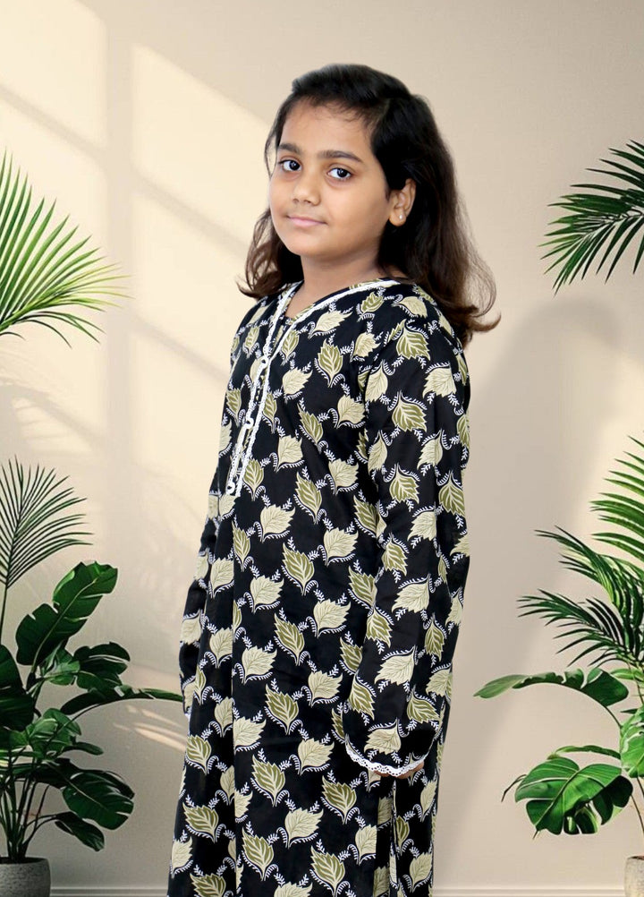 Stitching Cotton Girls Pret Printed 2 Piece Cambric Suit SC25SP-D-04 - Summer Collection