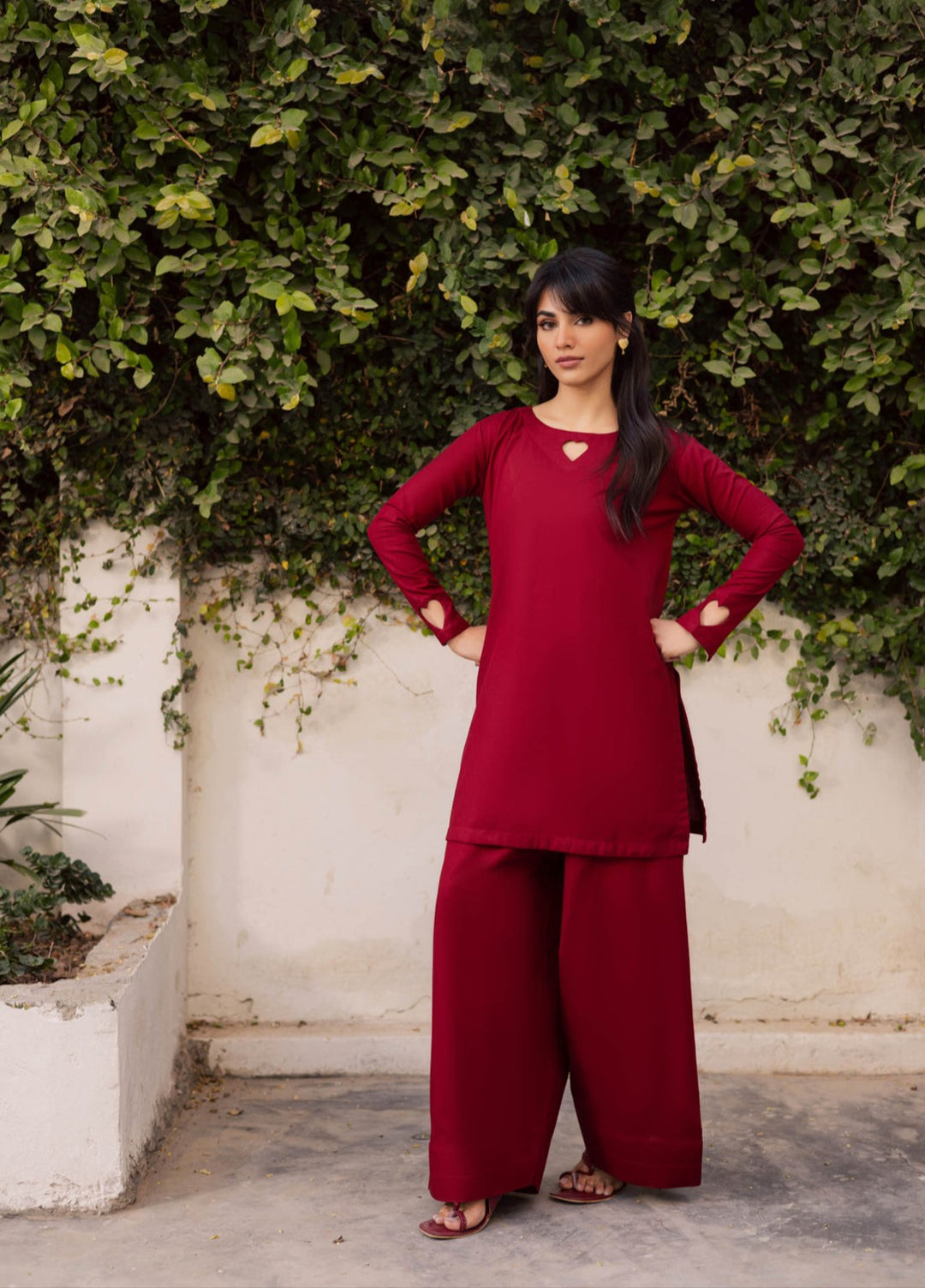 Tosheeza Saith Women Pret Solids Khaddar 2 Piece Maroon - Winter Collection