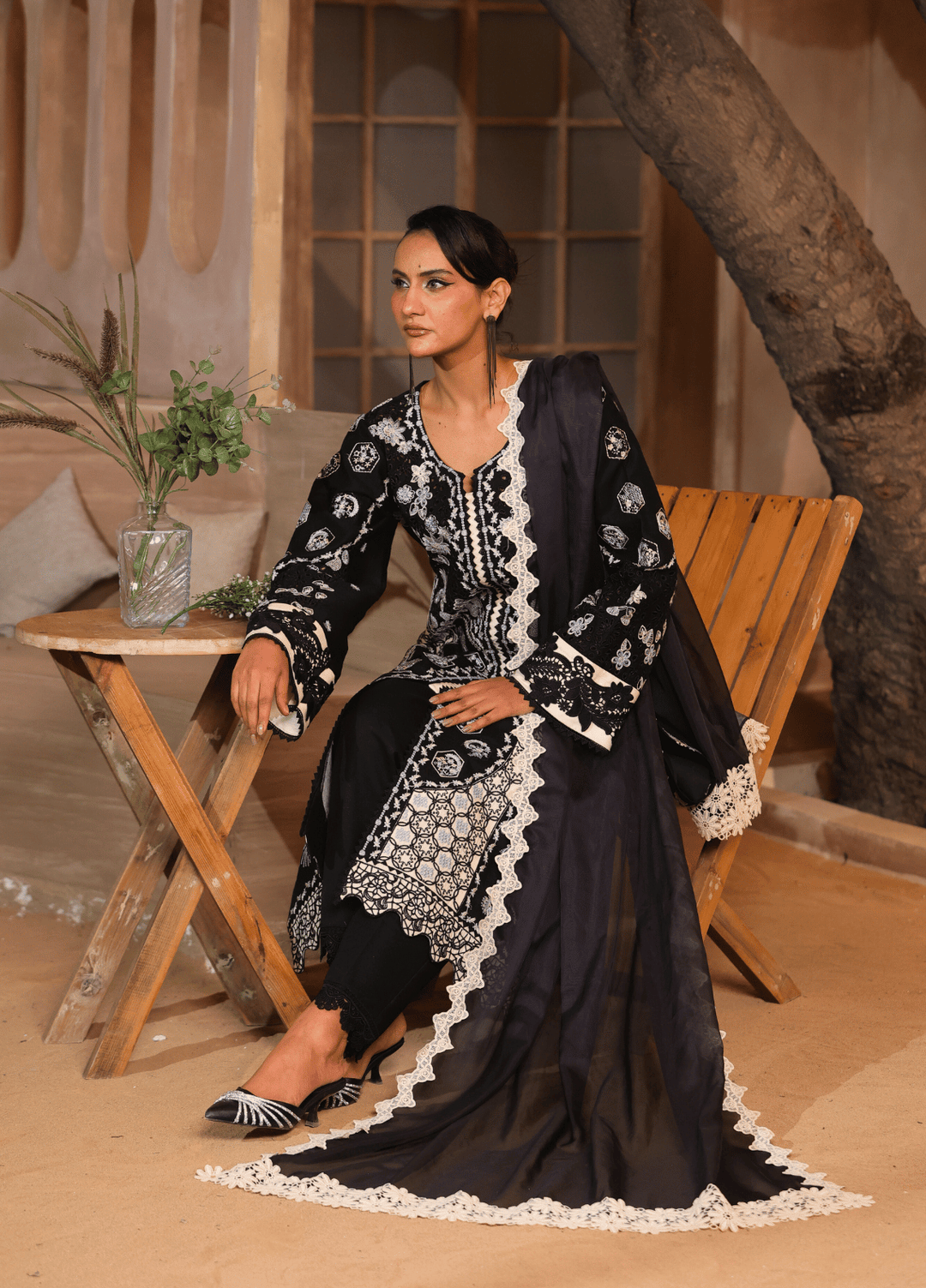 Rang e Gul by Huma Gul Unstitched Embroidered Lawn 3 Piece Suit HG-608 Zara - Summer Collection