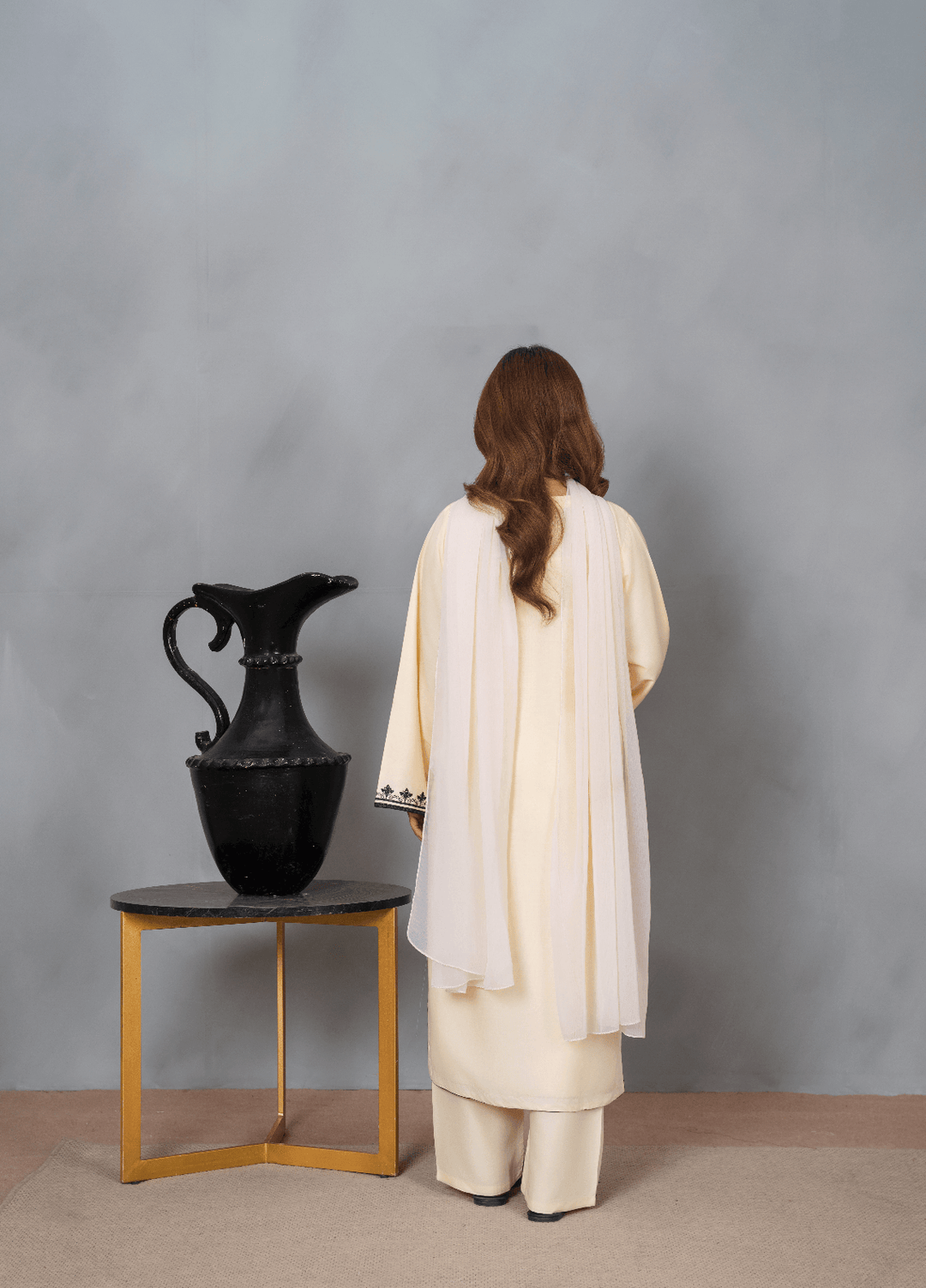 Fresh Fits by Haniya Mahnoor Women RTW Embroidered Linen 3 Piece Suit Mahira - Casual Collection