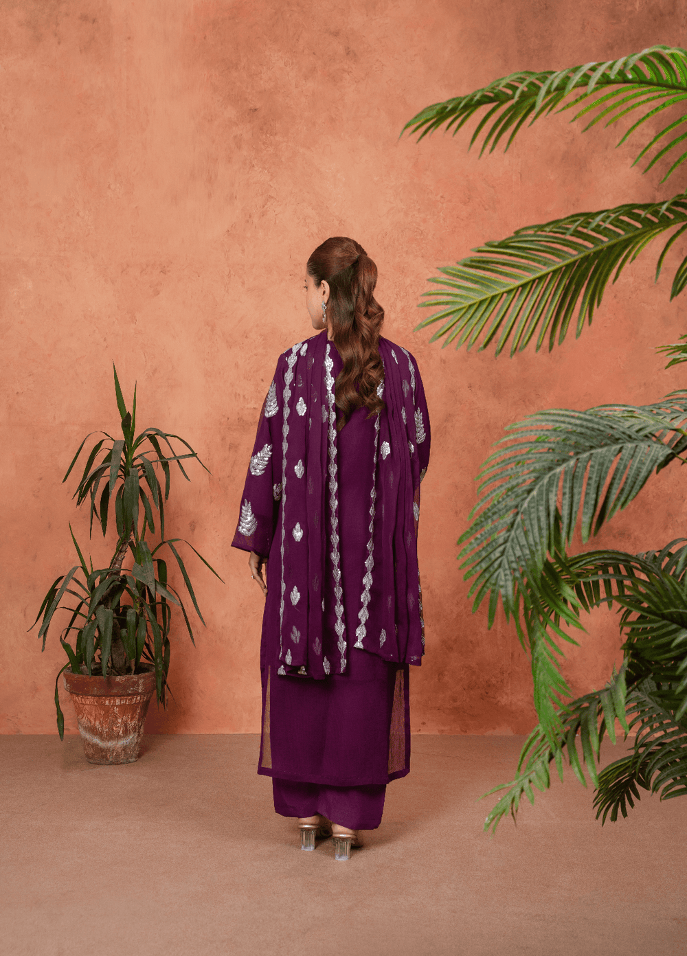 Zarqash by Haniya Mahnoor Women RTW Embroidered Crinkle Chiffon 3 Piece Suit Nayab - Festive Collection