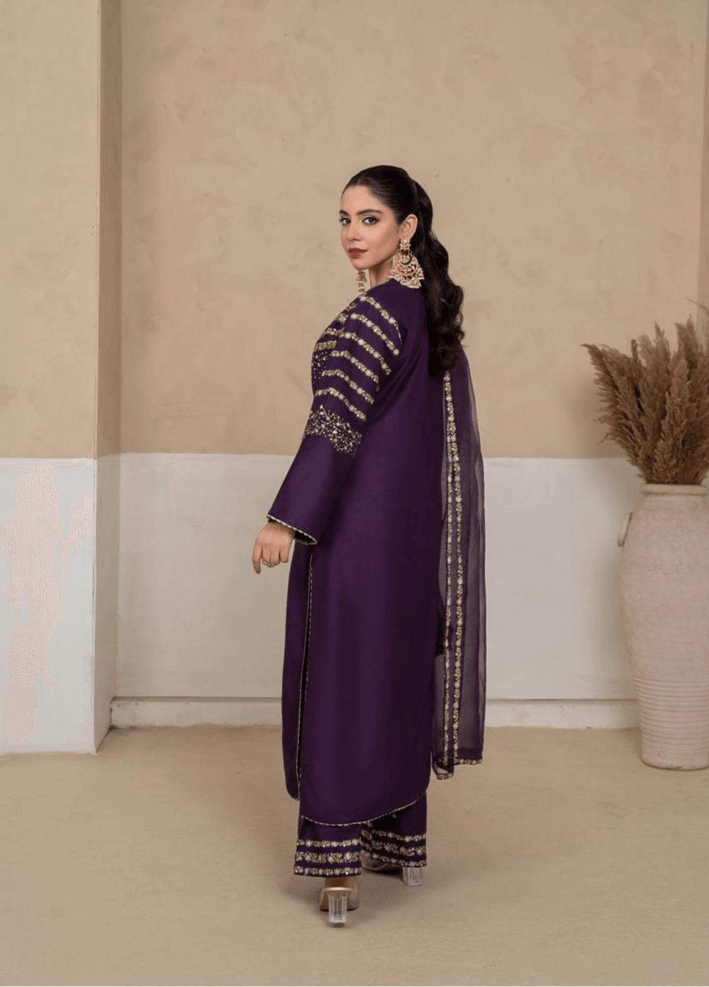 Zarqash by Haniya Mahnoor Women RTW Embroidered Linen 3 Piece Suit Dilkash - Festive Collection