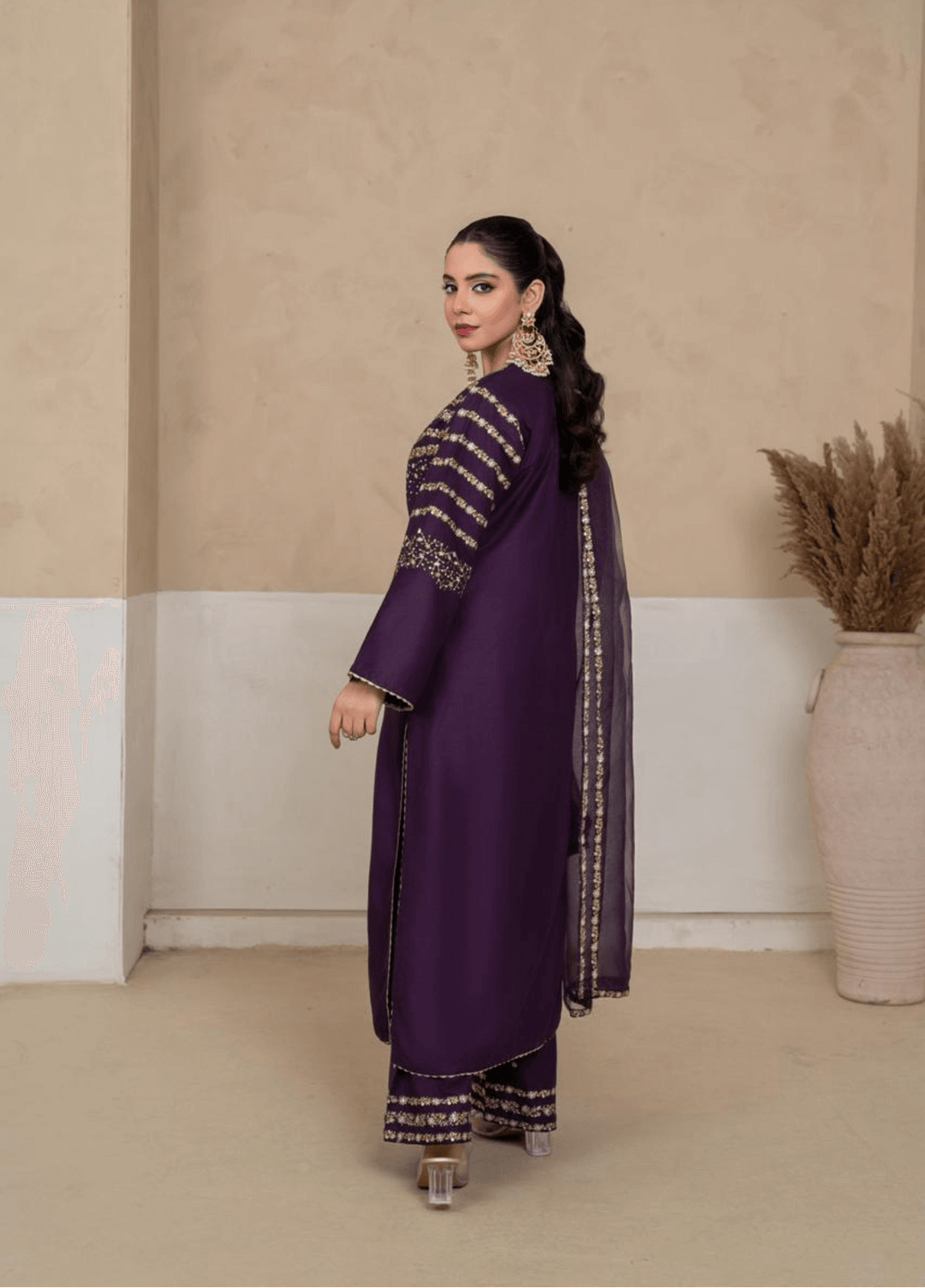 Zarqash by Haniya Mahnoor Women RTW Embroidered Linen 3 Piece Suit Dilkash - Festive Collection