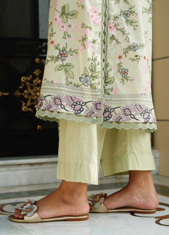 Zyna Unstitched Embroidered Lawn 3 Piece FAYLA - Summer Collection