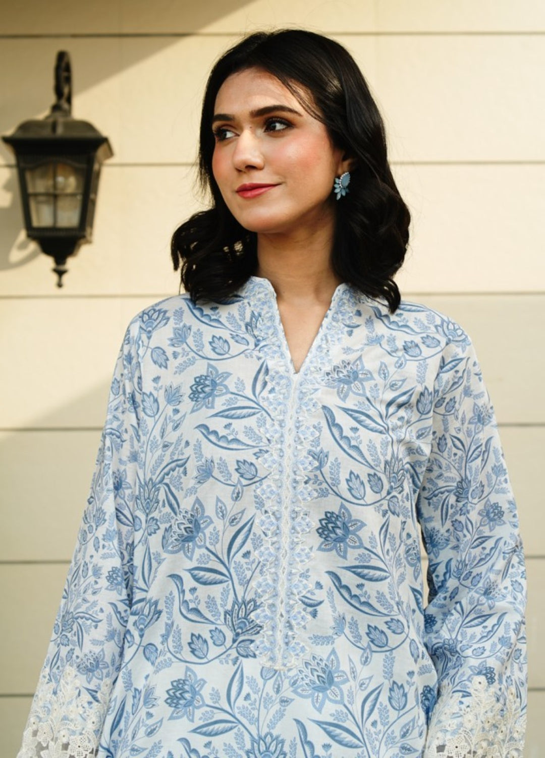 Zyna Unstitched Embroidered Lawn 3 Piece ARIYA - Summer Collection