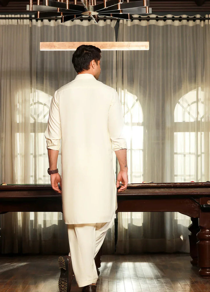 China Boski- Cream Kameez Shalwar