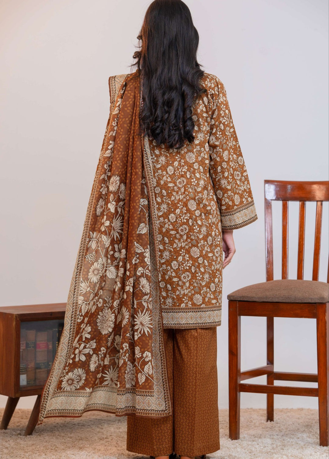 Nayab From Narmin by Narkin's Unstitched Printed Lawn 3 Piece Suit NUSLW3402 Summer Collection