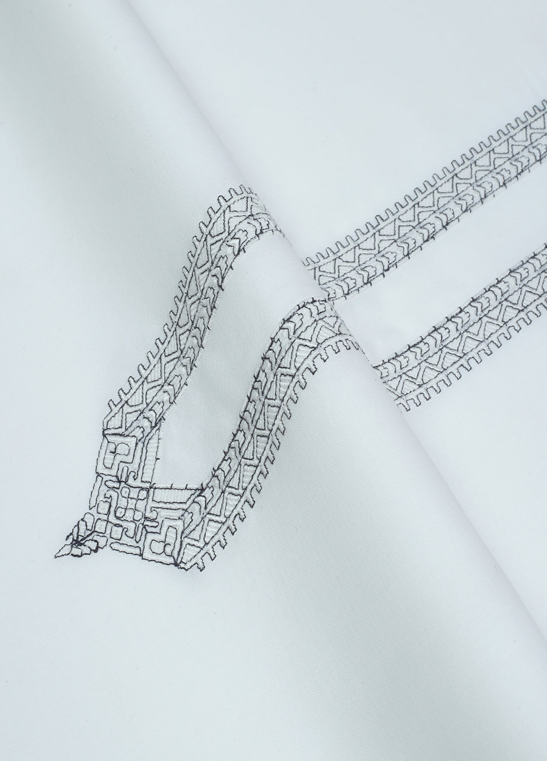 Cotton Valley by Fabrich Unstitched Embroidered Cotton 2 Piece Suit Off-White Casual Collection