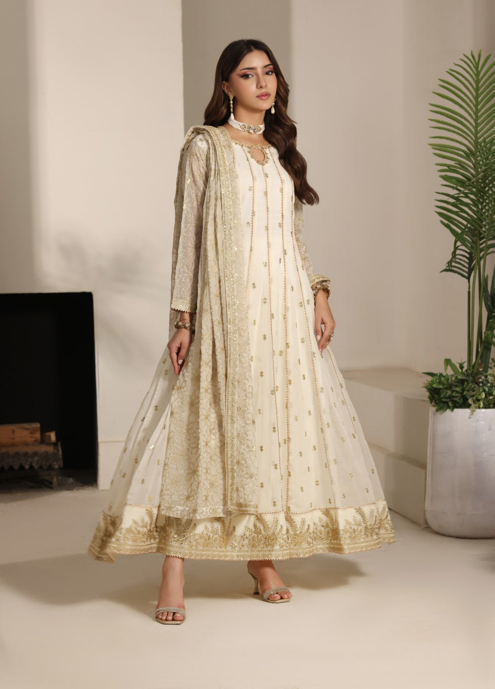 Unss Apparel Women RTW Embroidered Chiffon 3 Piece Suit Noor Off White Festive Collection