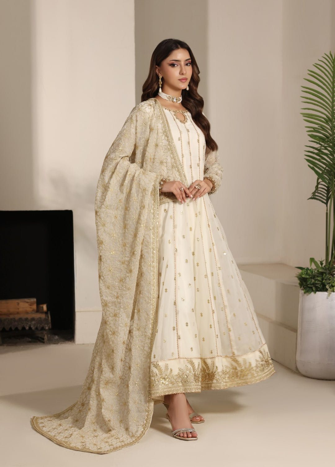 Unss Apparel Women RTW Embroidered Chiffon 3 Piece Suit Noor Off White Festive Collection