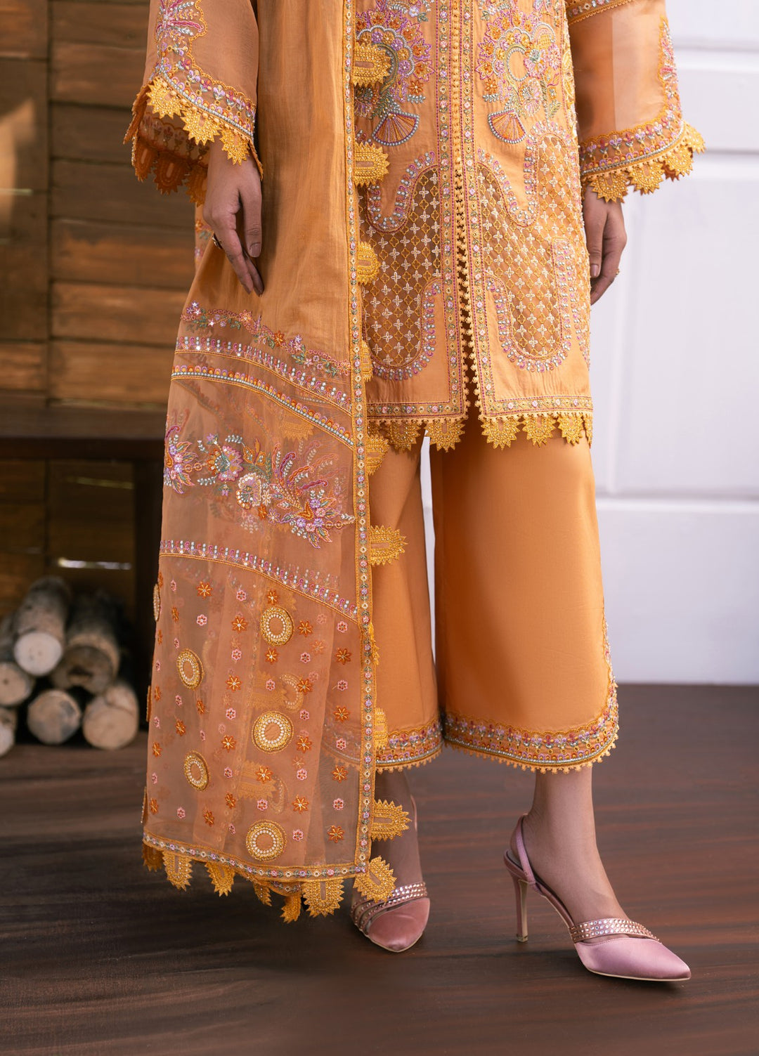 Aura of Flora by Zarizaa Unstitched Embroidered Lawn 3 Piece Suit FLUX Lawn Collection