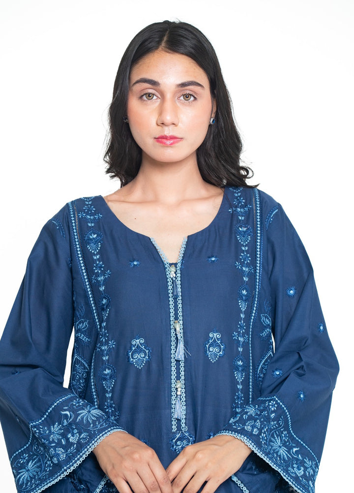 Zyna Lux Women RTW Embroidered Lawn 3 Piece Suit AMIA Casual Collection